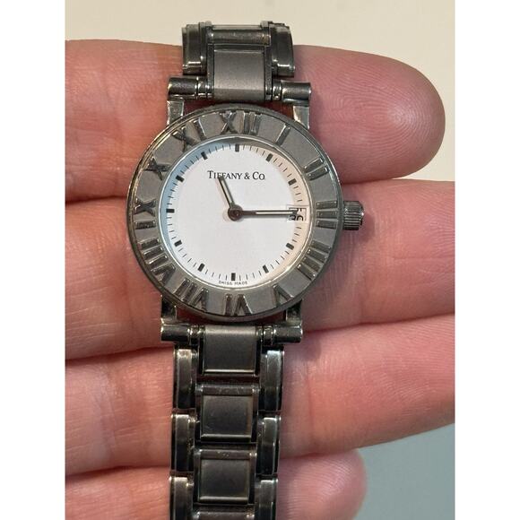 TIFFANY & Co. Atlas 000280748 2 Hand Quartz White Stainless Steel Watch Women’s main image 5